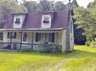 2170 Middle Frk, Reedy, WV 25270