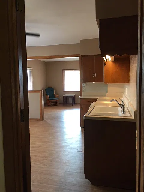 2 bed, 1000 sqft, $1,500 — Photo 2