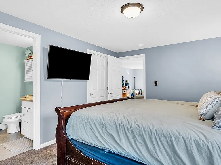 25 Deer Hill Ave — Photo 11