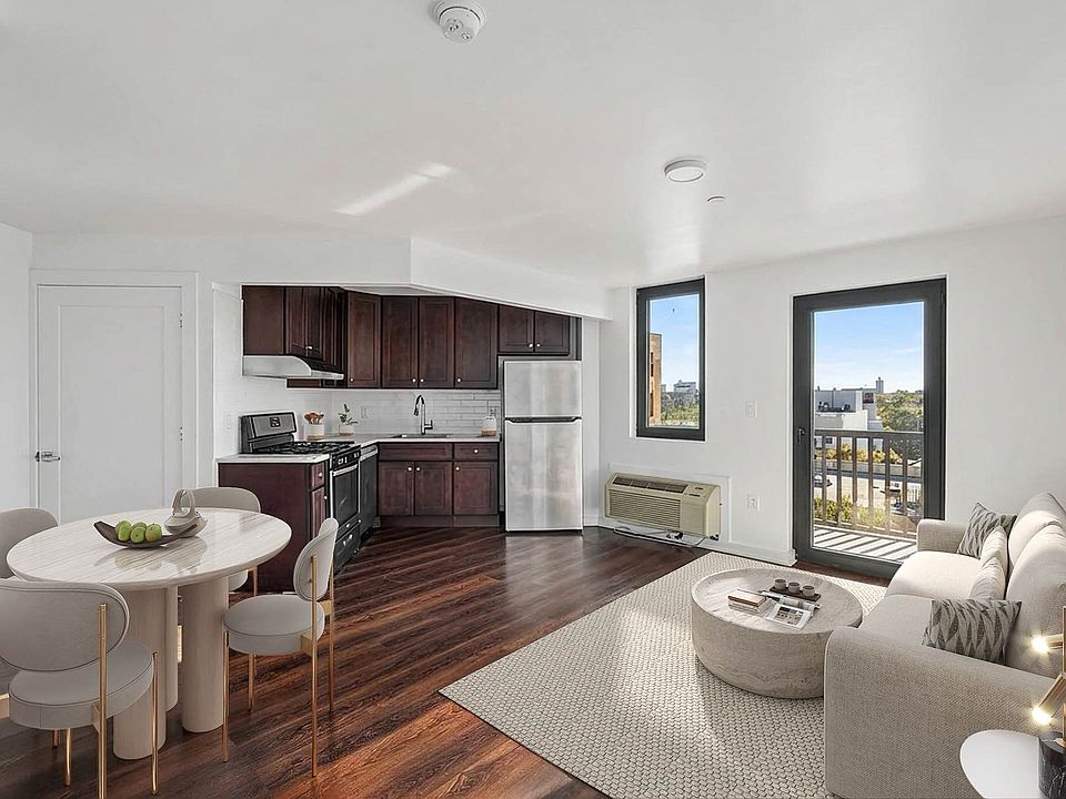 1st image of 874 Willoughby Ave #903