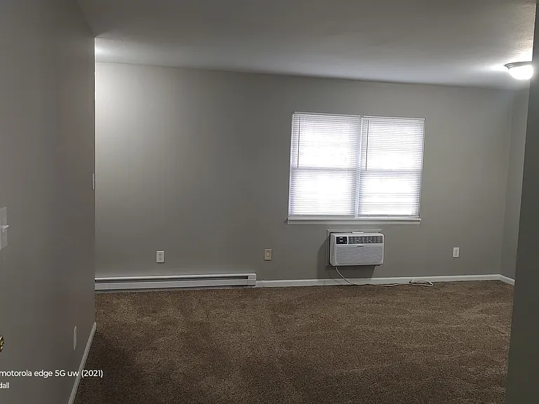 Phoenix Apartments — Photo 16