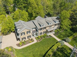 9 Bishops Ln, Millburn Twp., NJ 07078