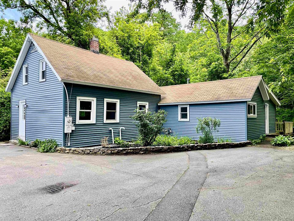 20 Merrimack Street, Hooksett, NH 03106 Zillow