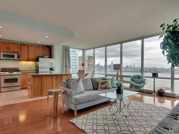 20 Newport Pkwy APT 2507, Jersey City, NJ 07310