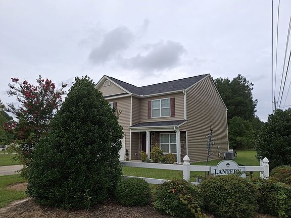 2nd image of 3913 Huntsmoor Ln