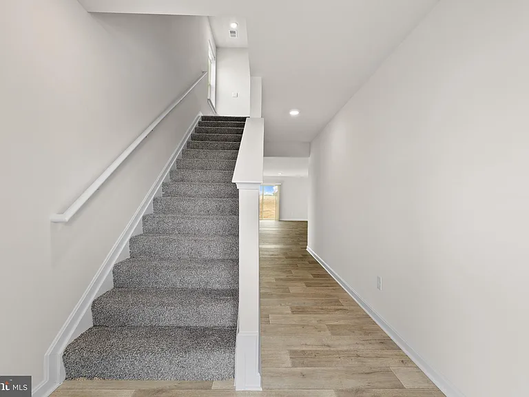 177 Schyrock Dr — Photo 5