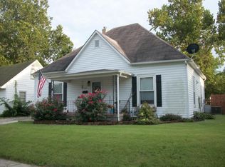 1300 Pollock Rd, Mexico, MO 65265