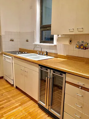 Rented by HOME RESIDENTIAL LLC | media 50