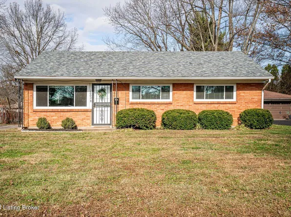 2003 Kendall Ln, Shively, KY 40216