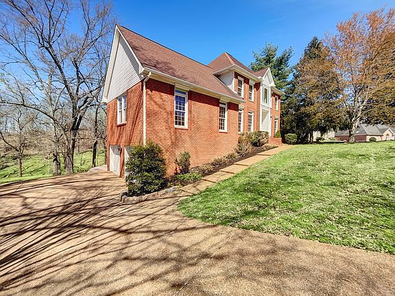 2nd image of 1005 Cherry Springs Dr