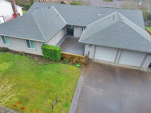 2nd image of 2562 Pimlico Dr