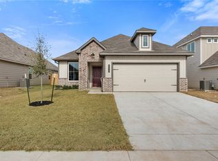 2412 Rooke Rd, Bryan, TX 77807