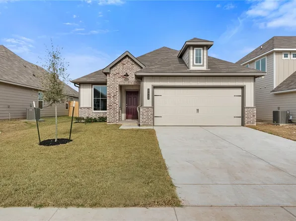 2412 Rooke Rd, Bryan, TX 77807