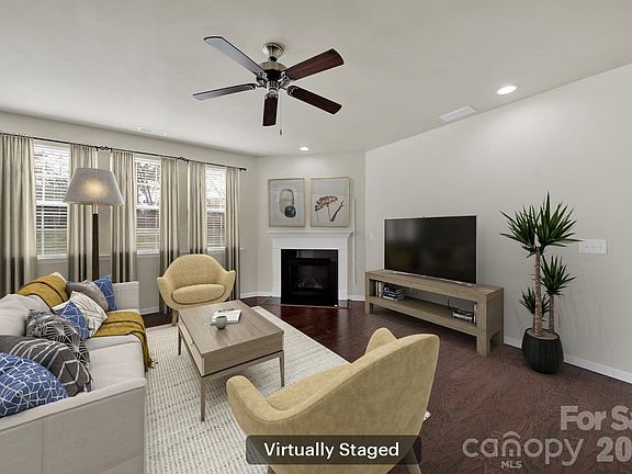 3rd image of 10328 Ebbets Rd