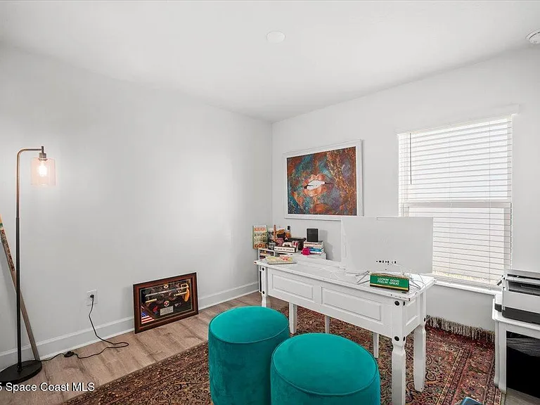 527 Glaspell Cir SE — Photo 31
