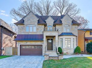 225 Dunforest Ave, Toronto, ON M2N 4J6