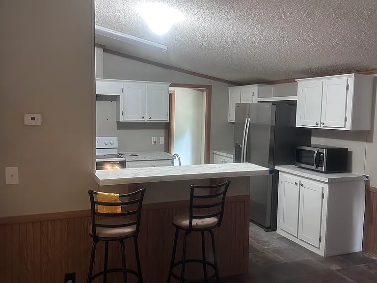 12239 Skyview Dr — Photo 3