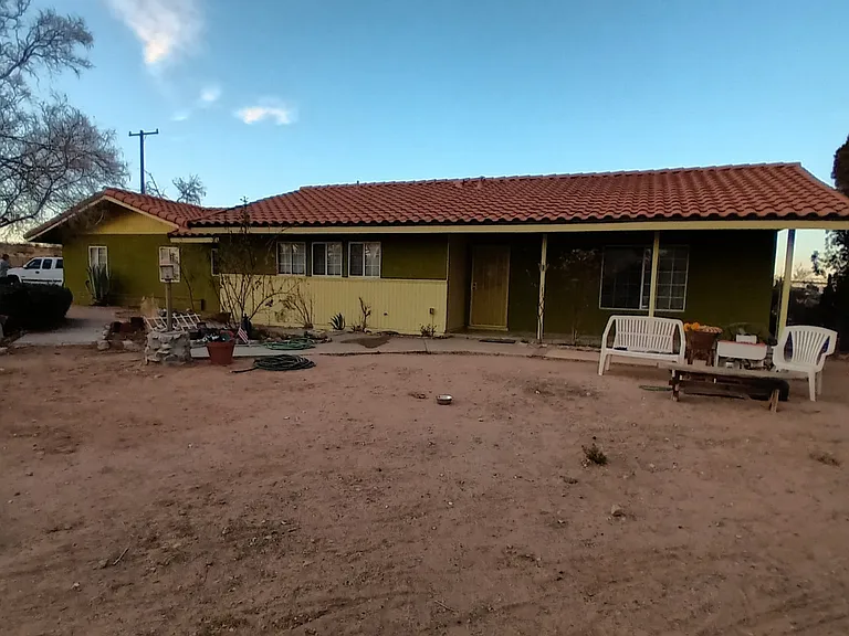 18822 Hercules St — Photo 17