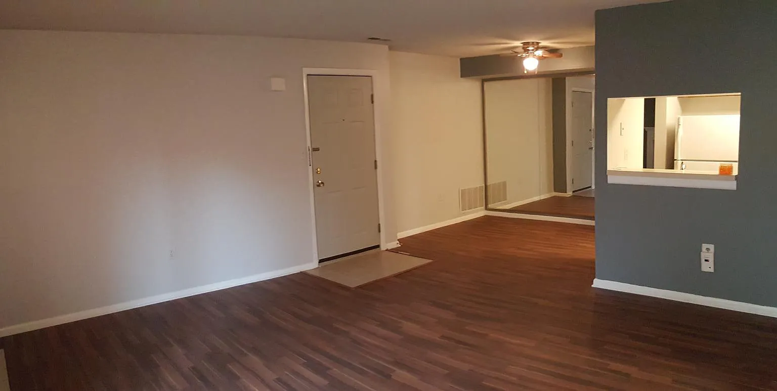 1 bed, 775 sqft, $1,820 — Photo 3