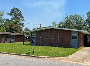 1920 S Skylane Dr, Albany, GA 31705
