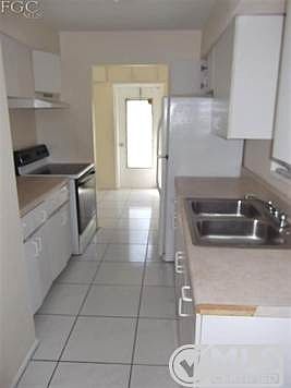 5th image of 2415 Kennesaw St