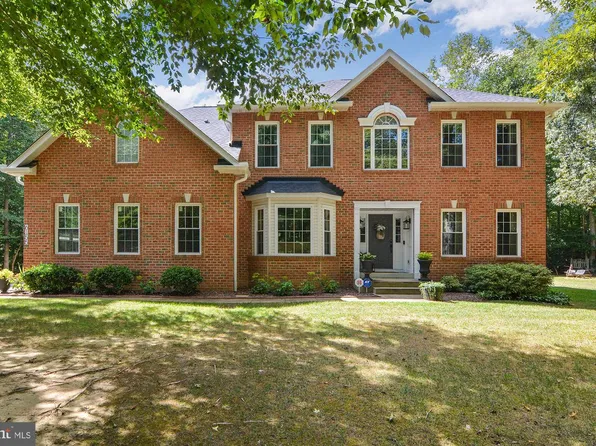 6155 Landsdale Pl, Bryantown, MD 20617