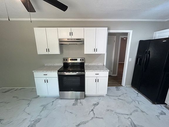 5th image of 4539 Bluff Rd