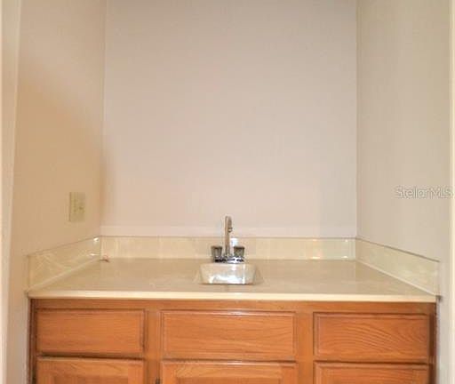 4th image of 5204 Clubside Dr #5204