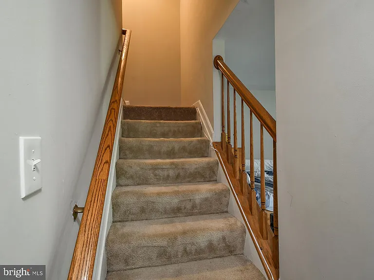 5807 Ivy League Dr — Photo 43