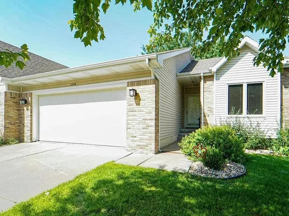 2508 Sothman Dr, Grand Island, NE 68801