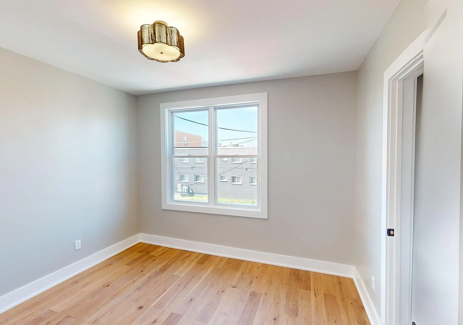 2 bed, 799 sqft, $2,297 — Photo 1