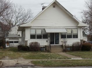 1856 N Grant Ave, Springfield, MO 65803