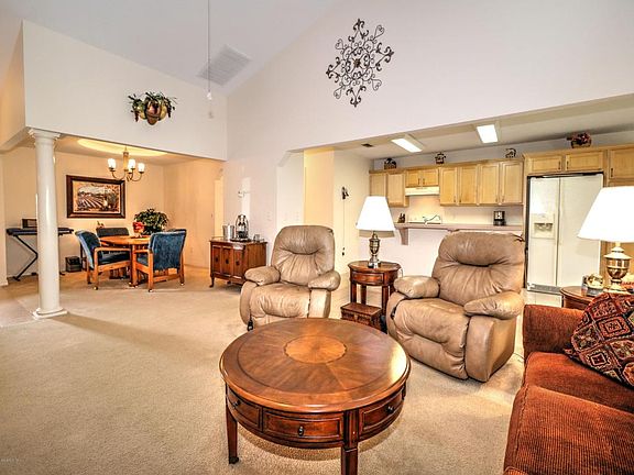 4th image of 17453 SE 110th Ct