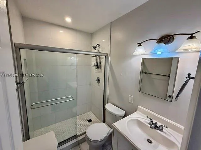 301 E McNab Rd #205 — Photo 11