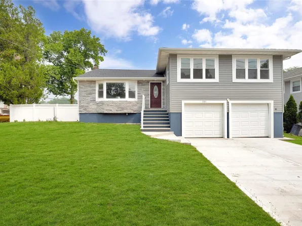 1081 Cramer Court, North Baldwin, NY 11510