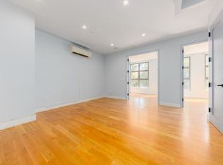 63 E 7th St #3R, New York, NY 10003