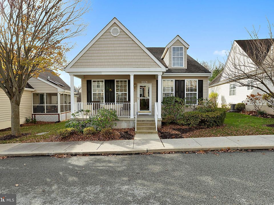 1st image of 406 Winterberry Dr