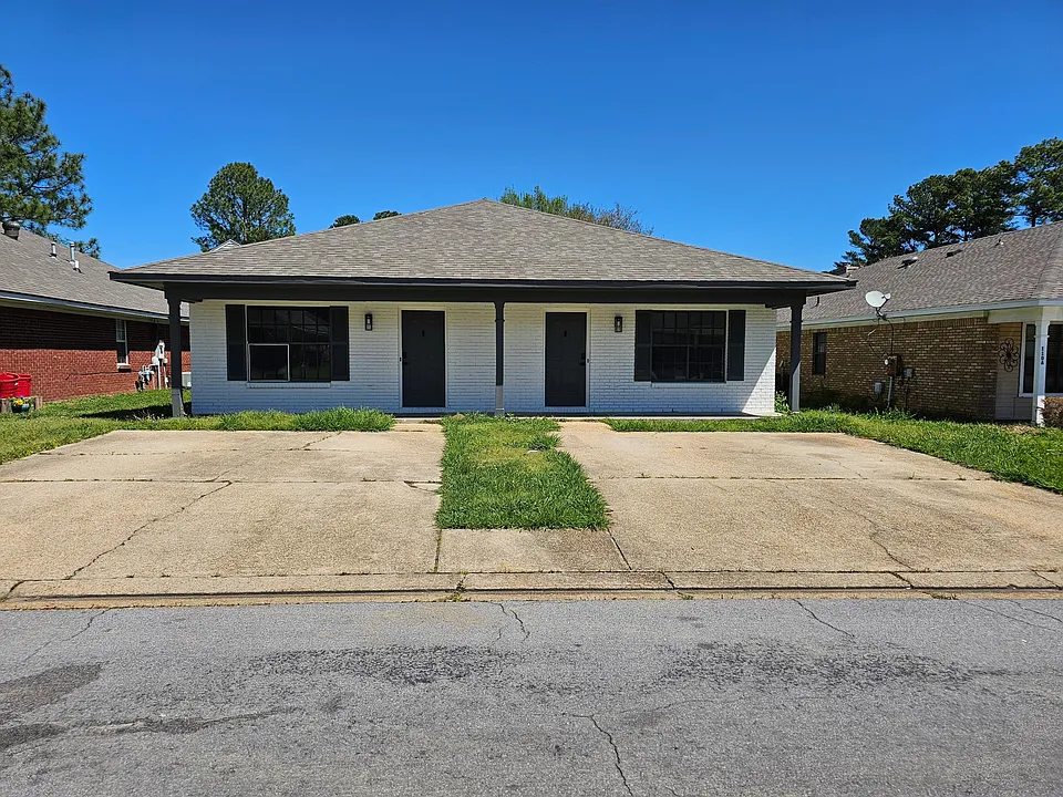 106 Brendalwood Ln