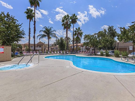 3rd image of 27360 Sumac Ct #37-205