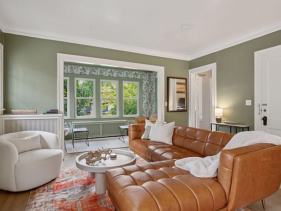 4th image of 1455 Ashland Ave