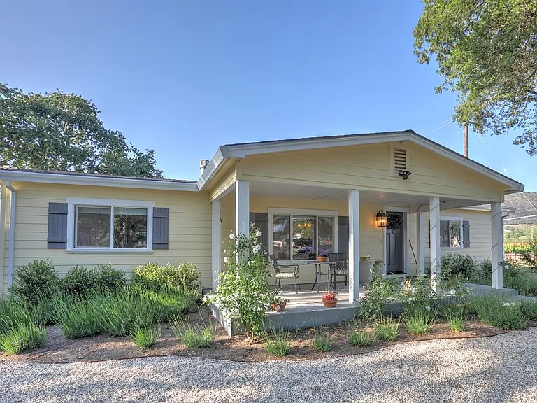 21150 Burndale Rd — Photo 3