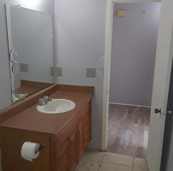 Full Bath Upstairs