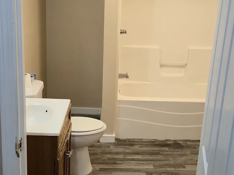 1209 Roosevelt Pl #1 — Photo 7