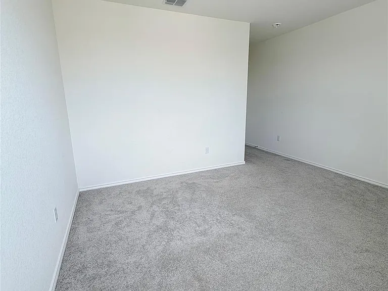 4406 Venticano Pl — Photo 33