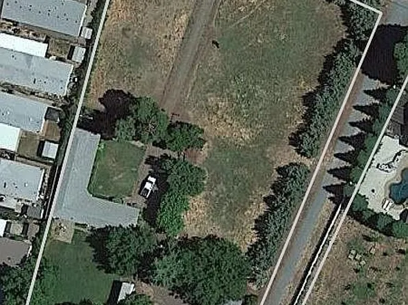 1214 W Marlette St, Ione, CA 95640