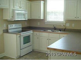 2nd image of 3109 Soco Ct