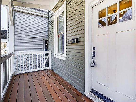 4th image of 4126 Lakeman St