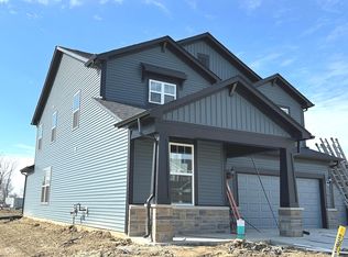 6877 Bridle Oaks Ct, Whitestown, IN 46075