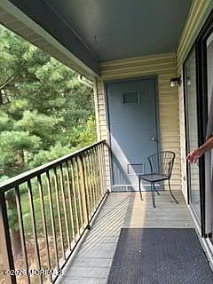 38 Worthington Ct #6 — Photo 18