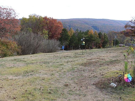 5th image of 775 Corner Rd